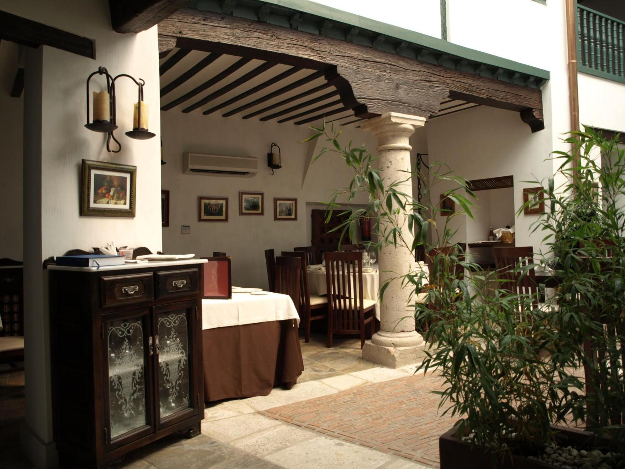 Hotel Spa La Casa Del Convento Chinchón Exterior foto